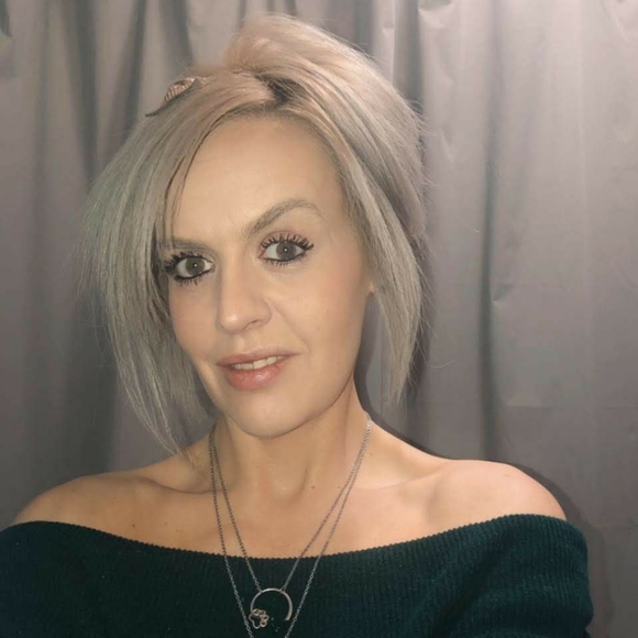 Meet the Posher Other - Meet your Posher, Lacey